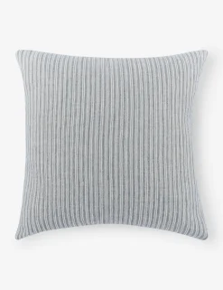 Nevya Pillow