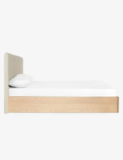 Nia Bed
