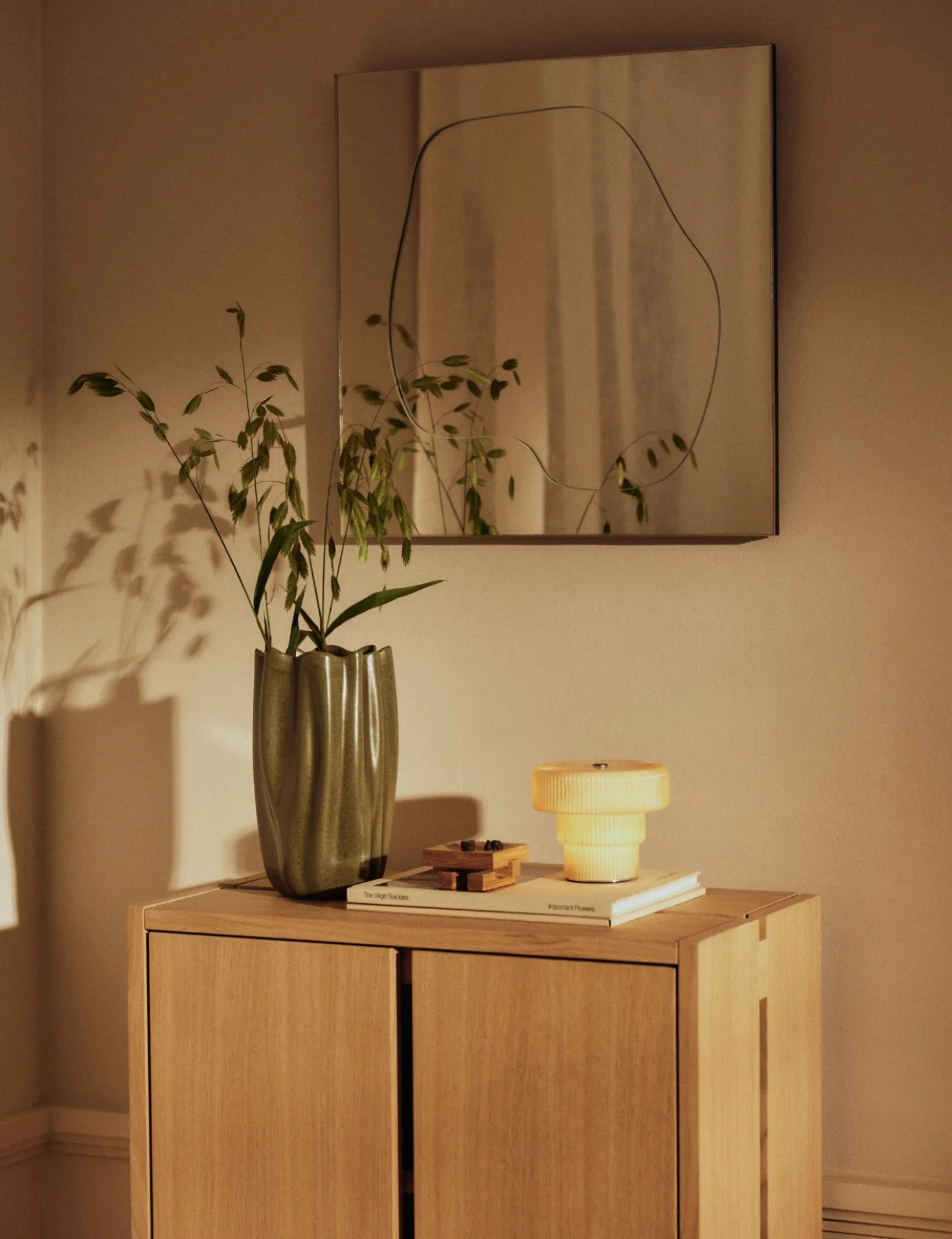 Nium Vase by Ferm Living