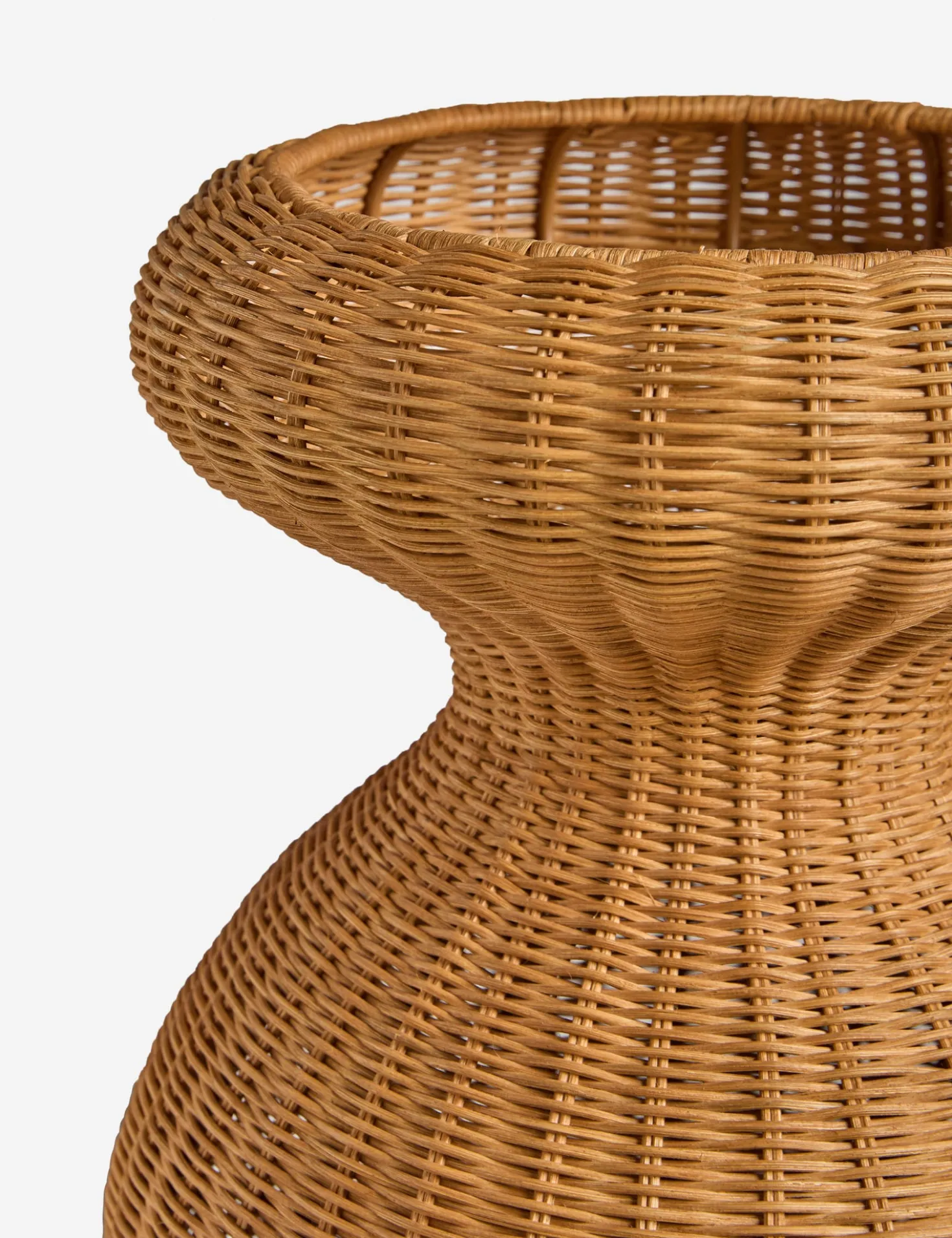 Olivera Floor Lamp