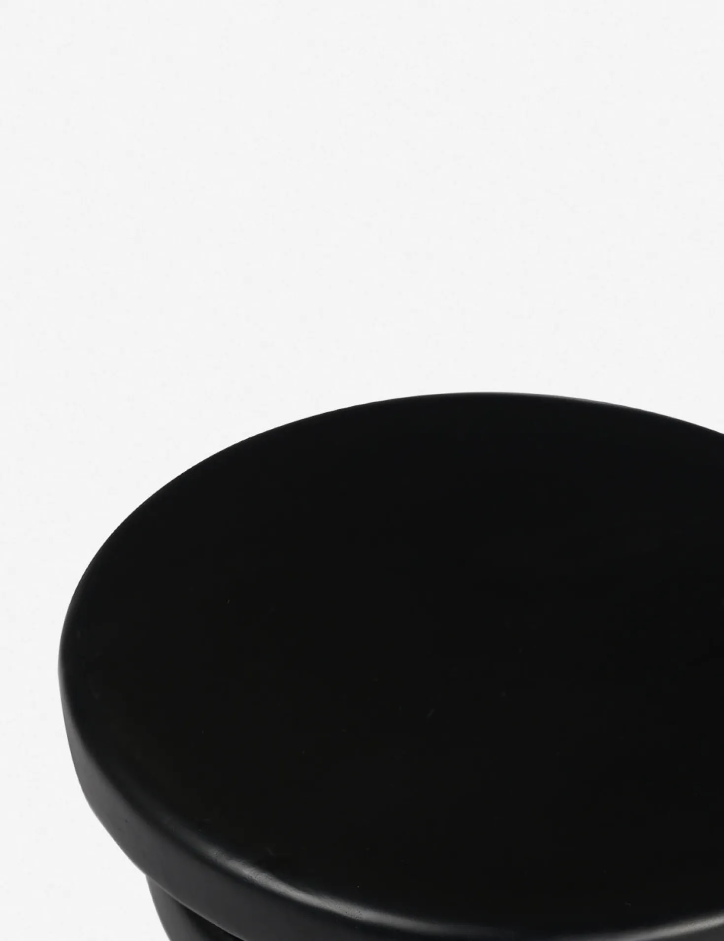 Ollie Round Side Table