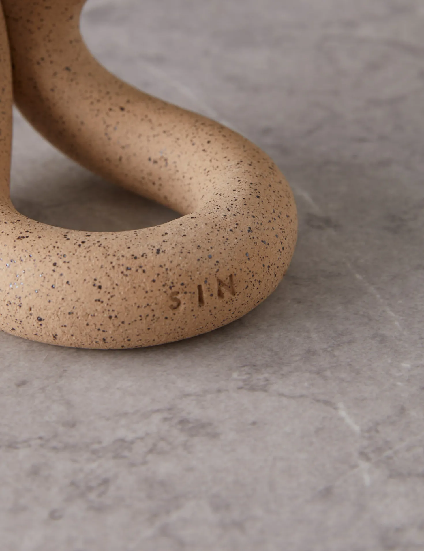 Ood Toothbrush Holder by SIN