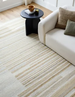 Oshman Hand-Tufted Wool Morrocan Style Rug
