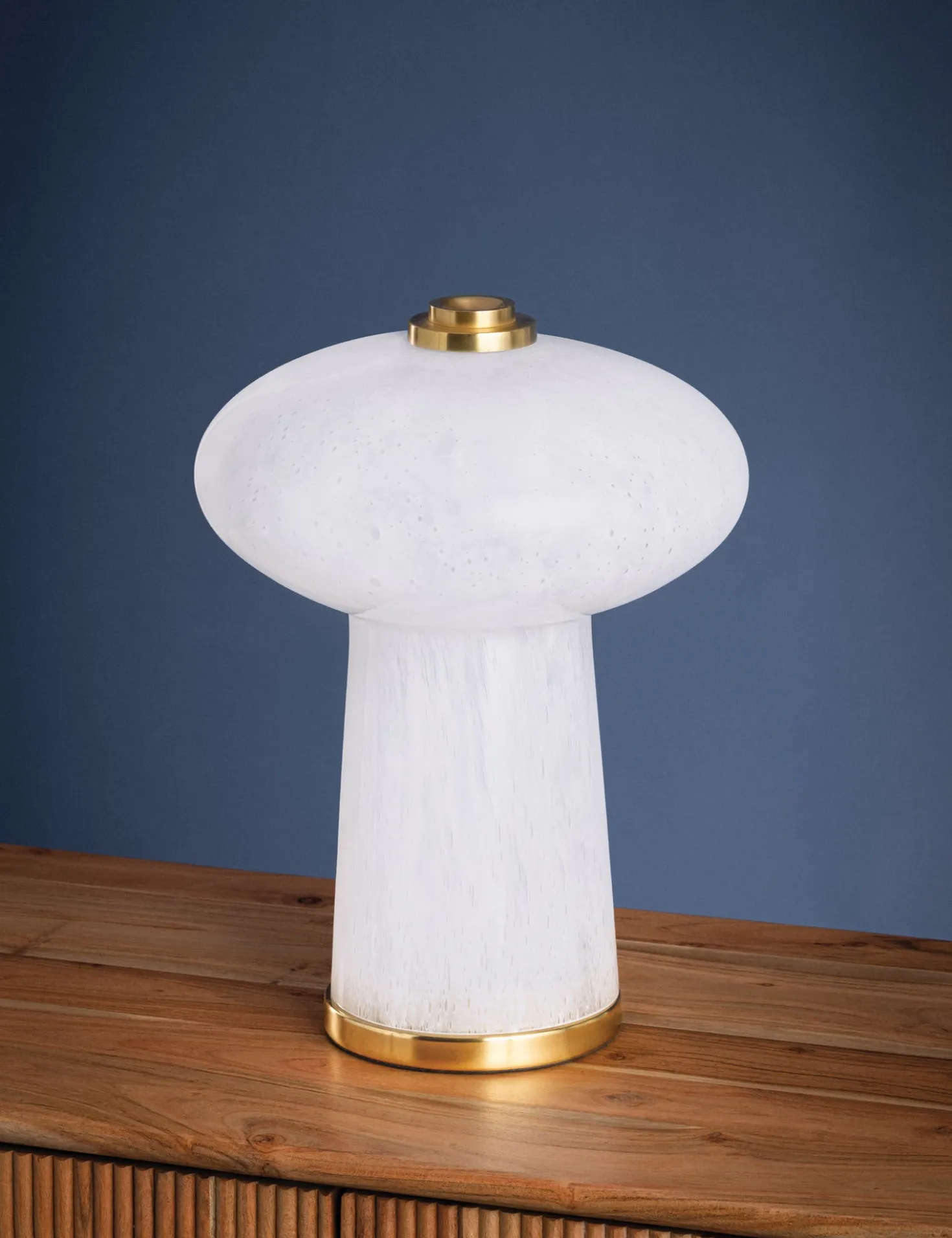 Ossana Cordless Table Lamp