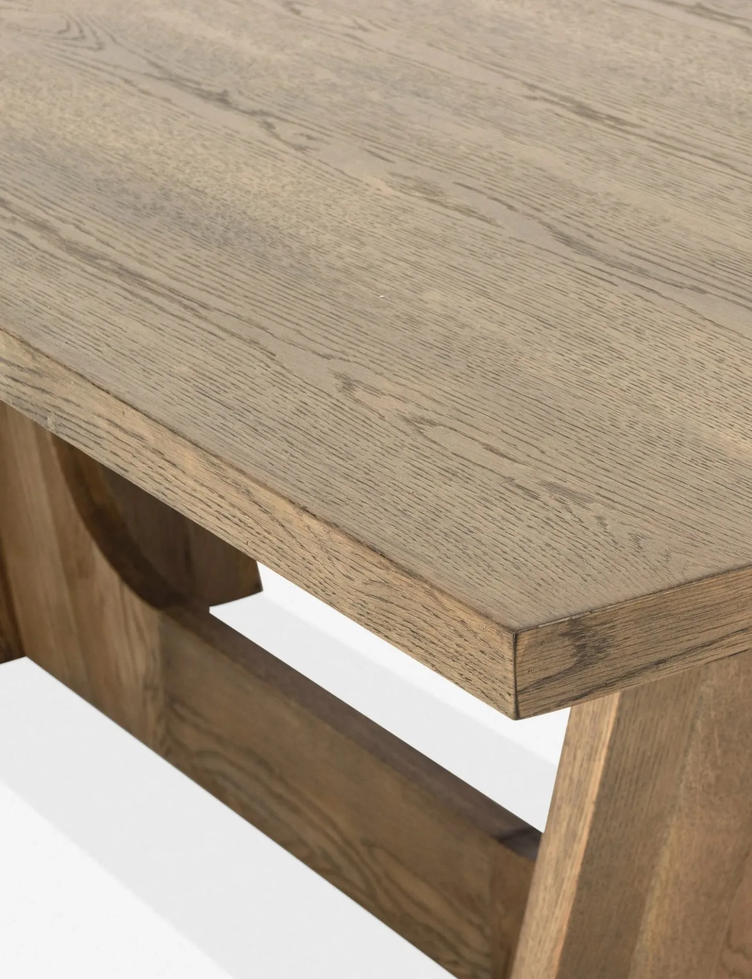 Palmera Dining Table