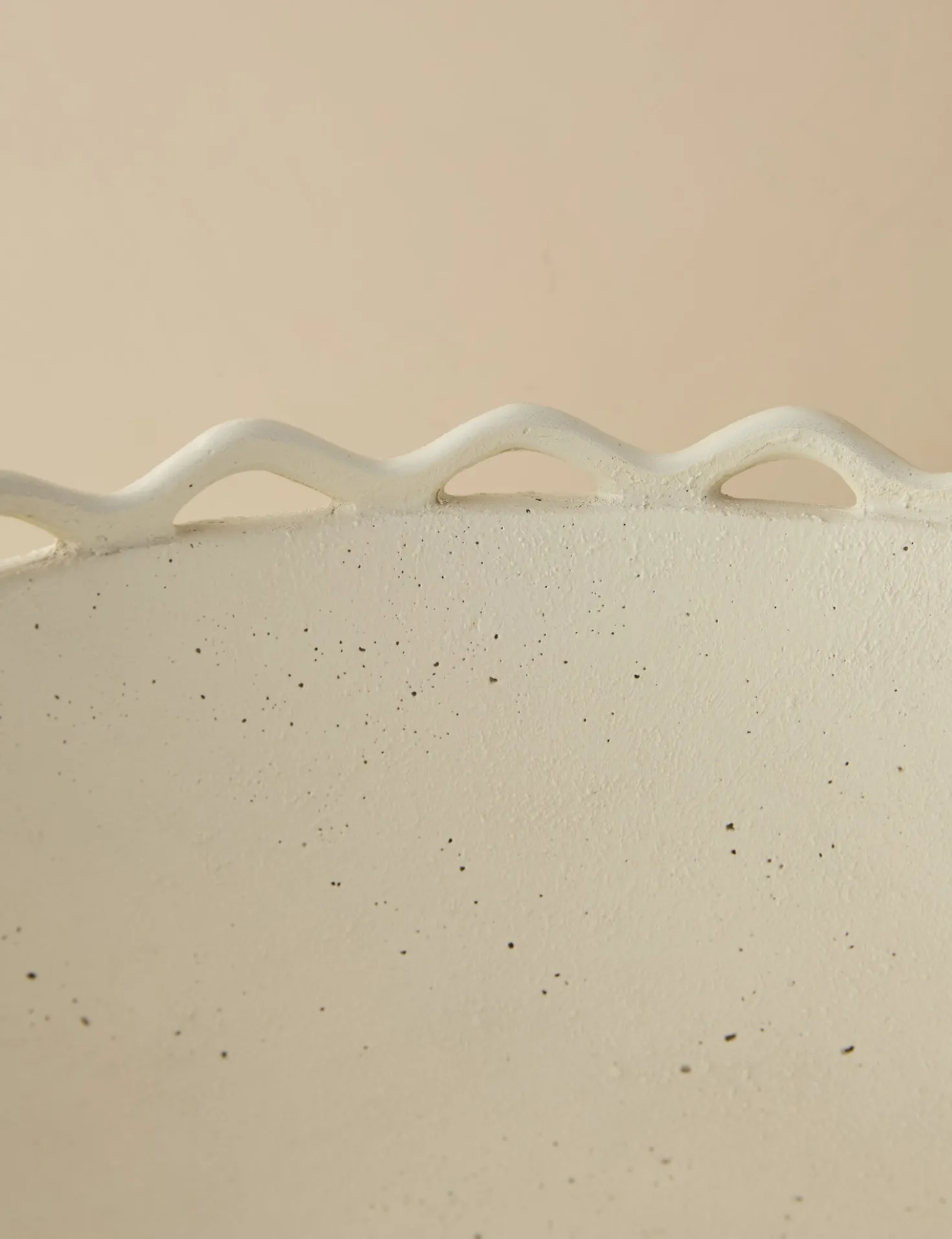 Pedrosa Indoor / Outdoor Centerpiece Bowl