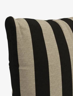 Pelfrey Indoor / Outdoor Pillow