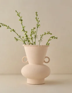 Philia Vase by Aimee Song
