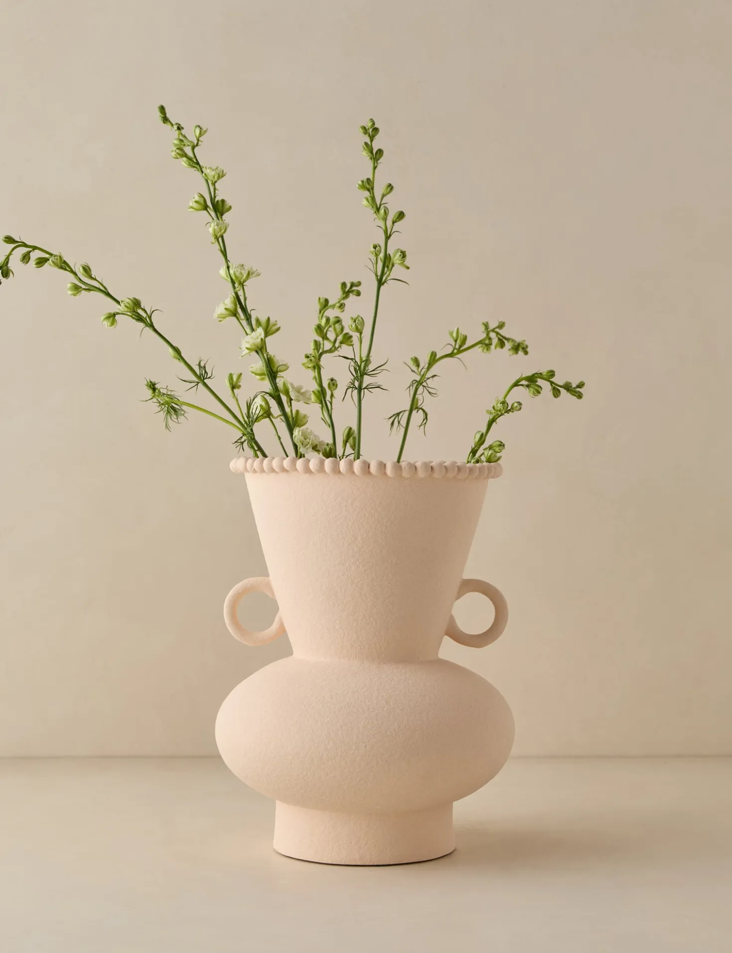 Philia Vase by Aimee Song