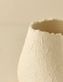 Phoebe Vase by dumæ