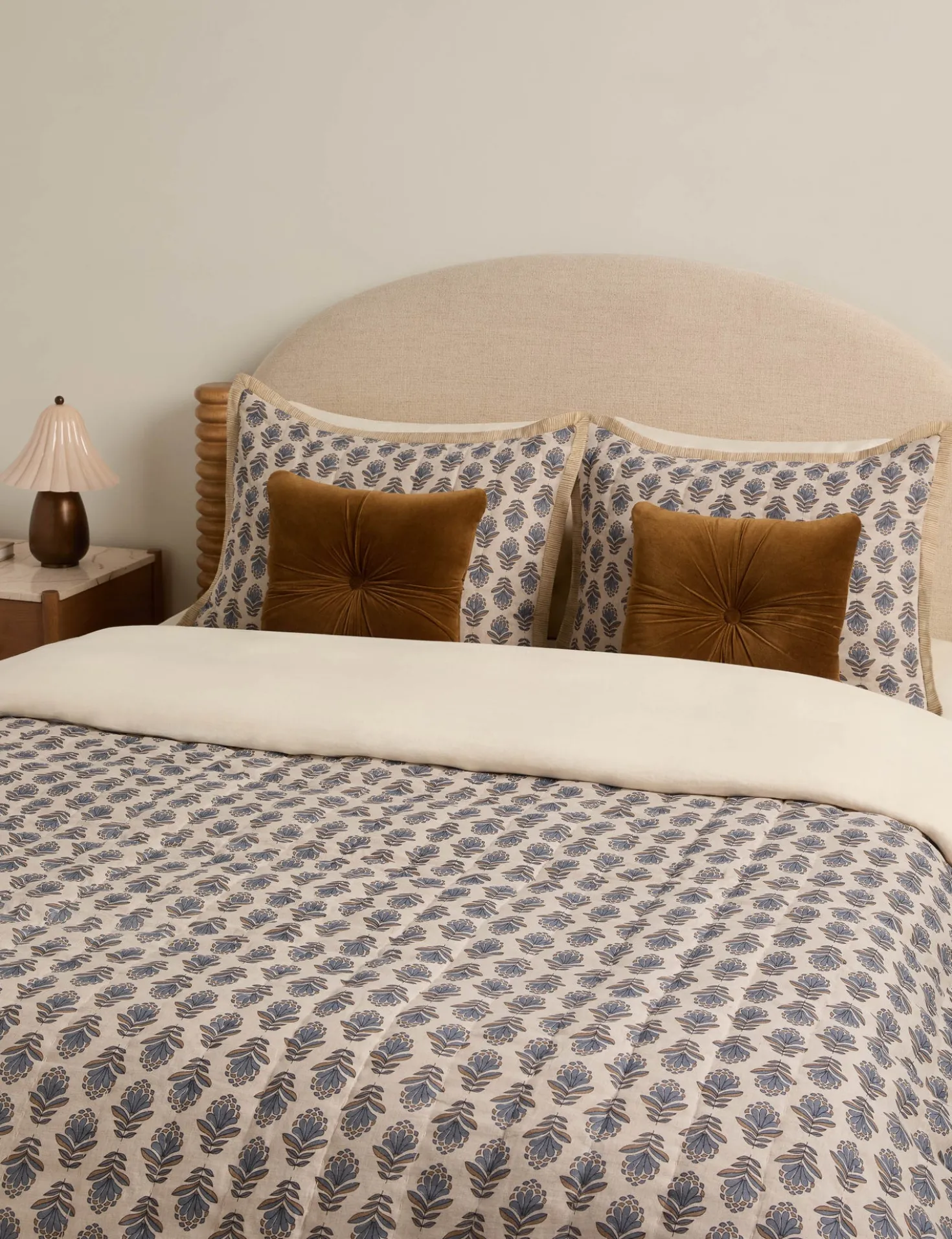 Pippa Linen Cotton Quilt