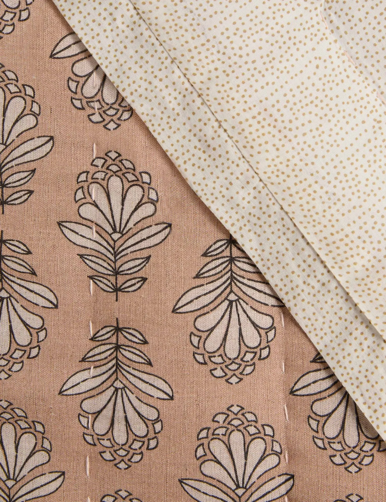 Pippa Linen Cotton Quilt