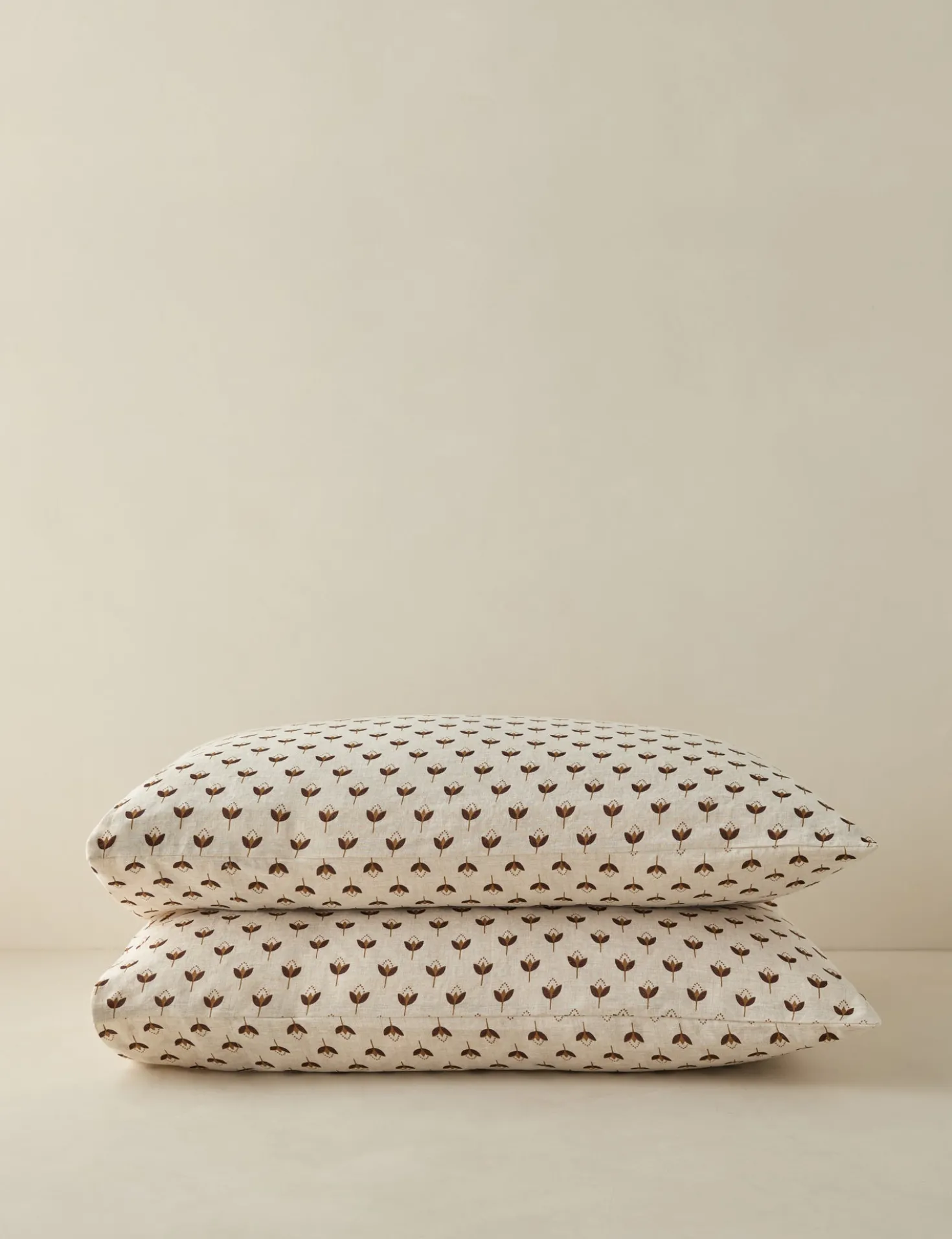 Poiret European Flax Linen® Pillowcase Set