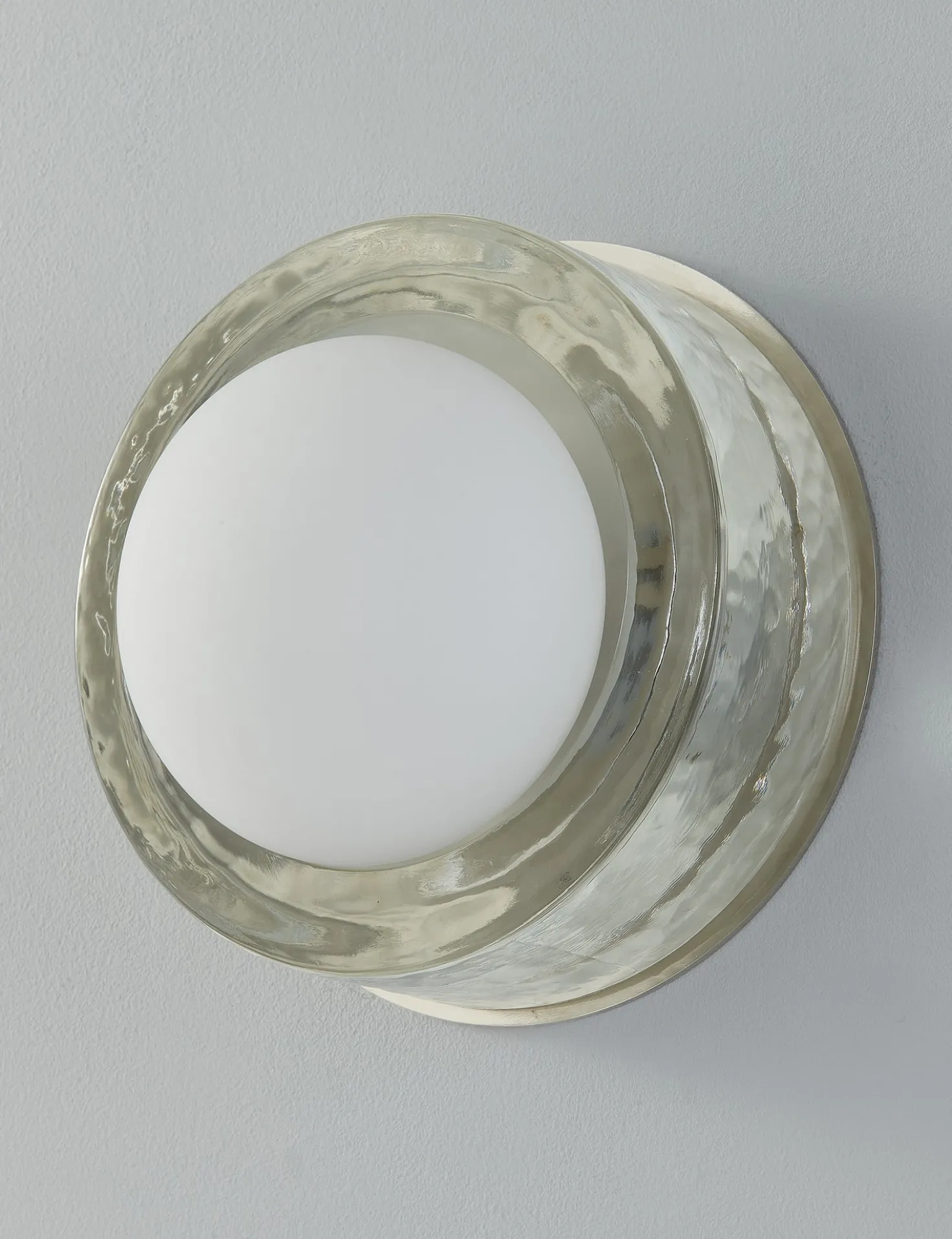Ravi Round Sconce