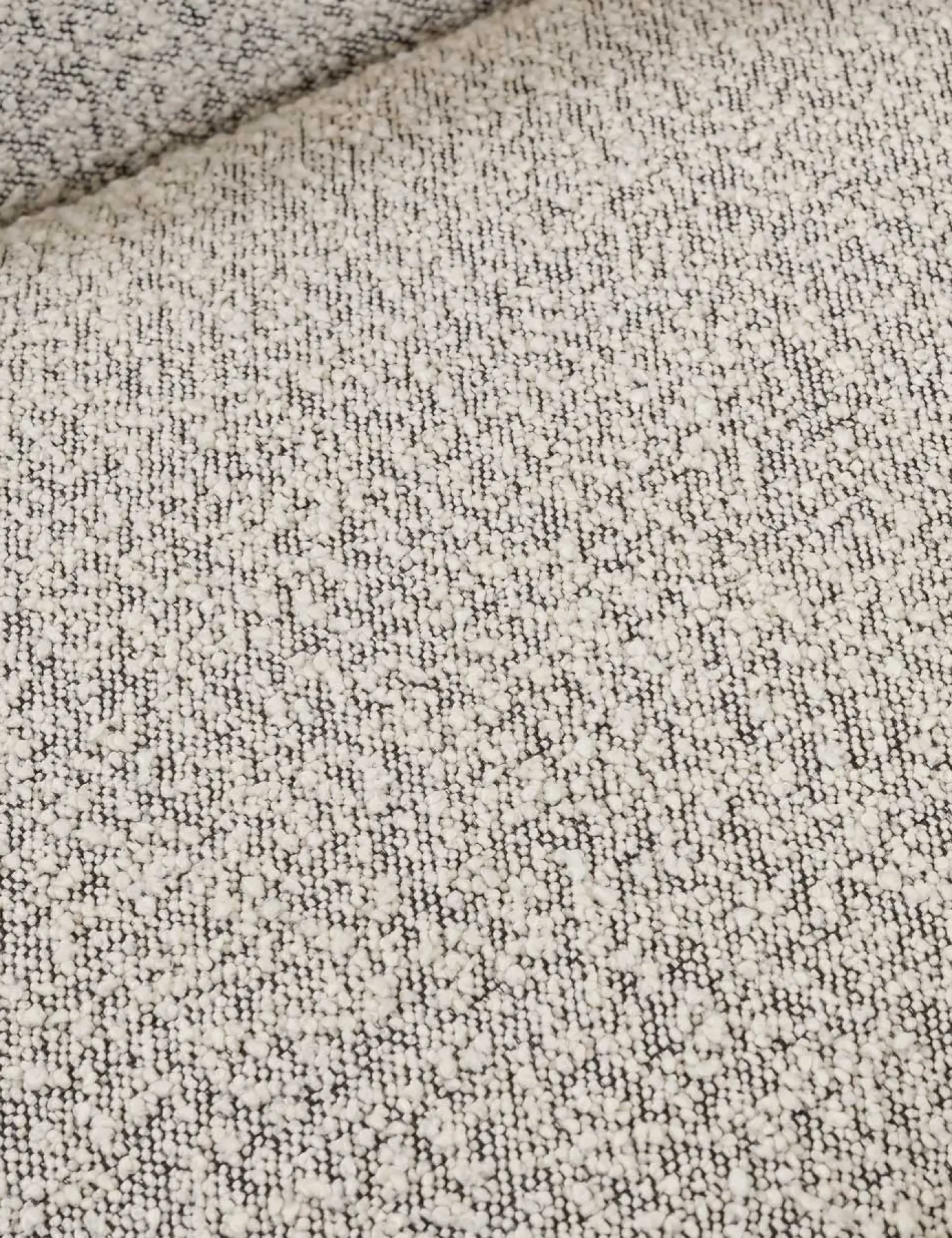 Ren Swivel Chair