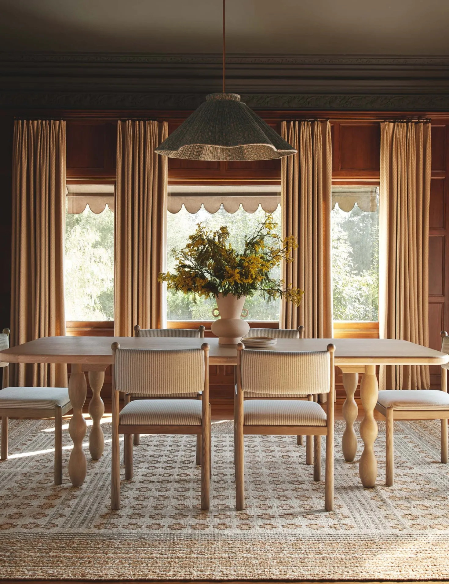 Rosita Dining Table
