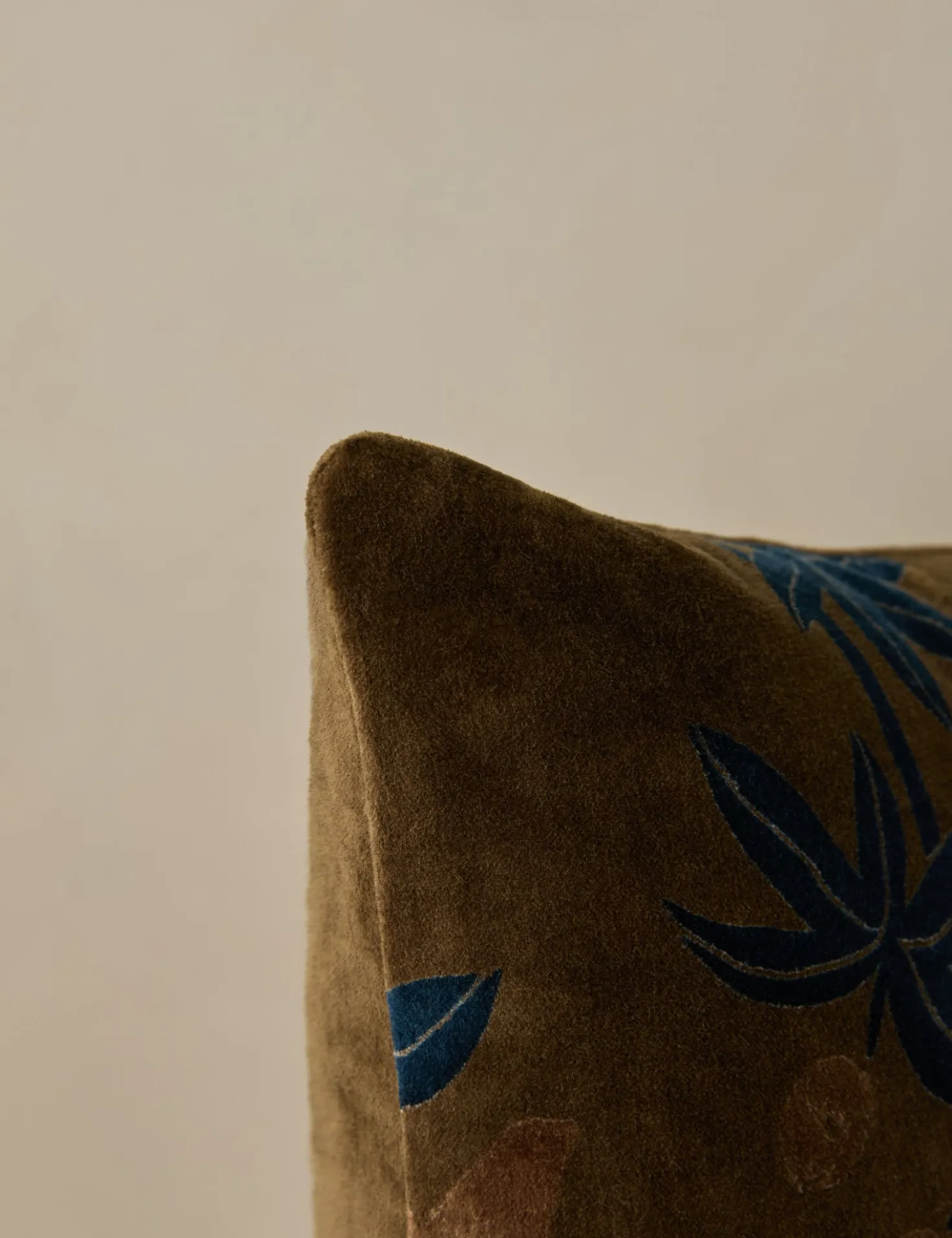 Royce Velvet Pillow