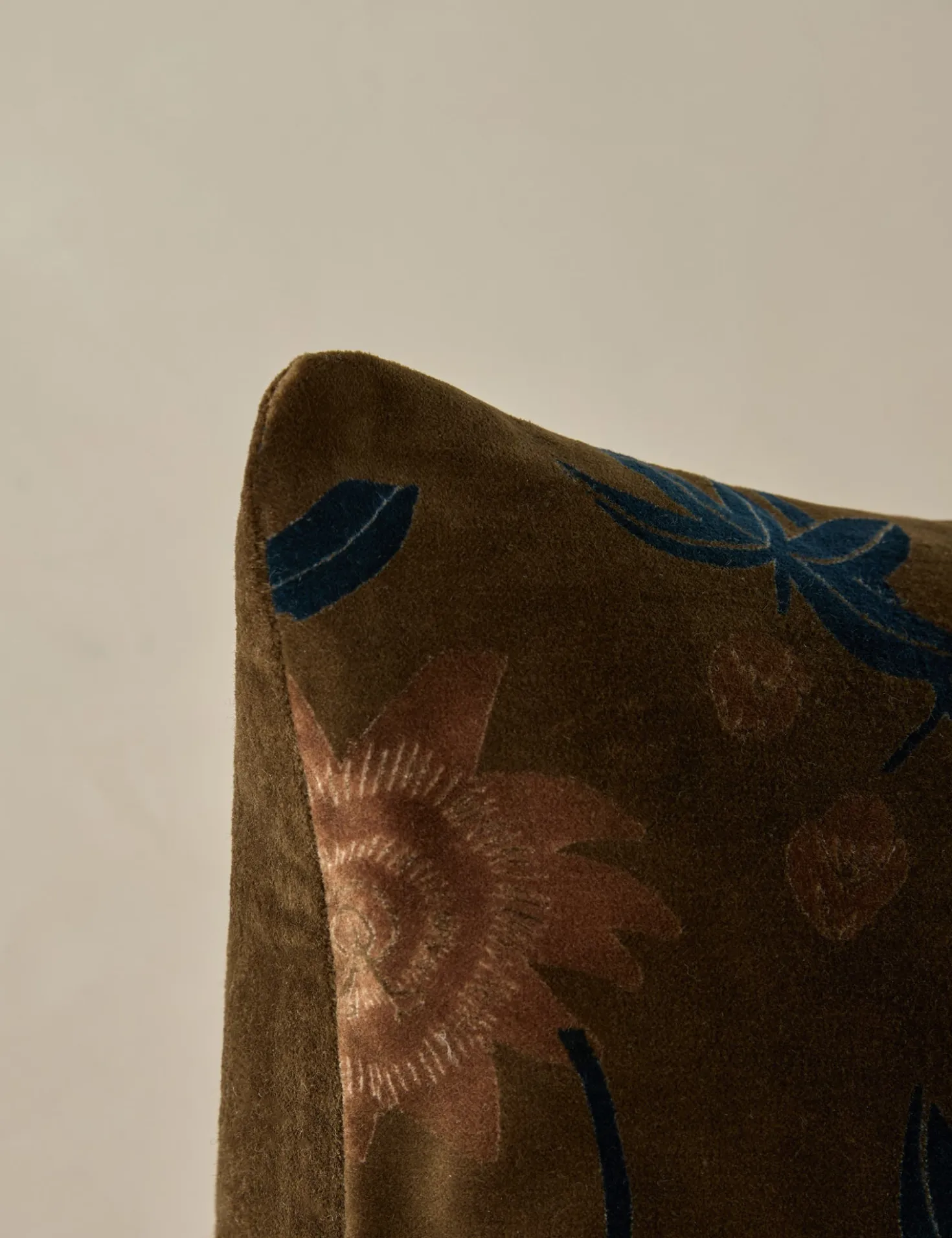 Royce Velvet Pillow