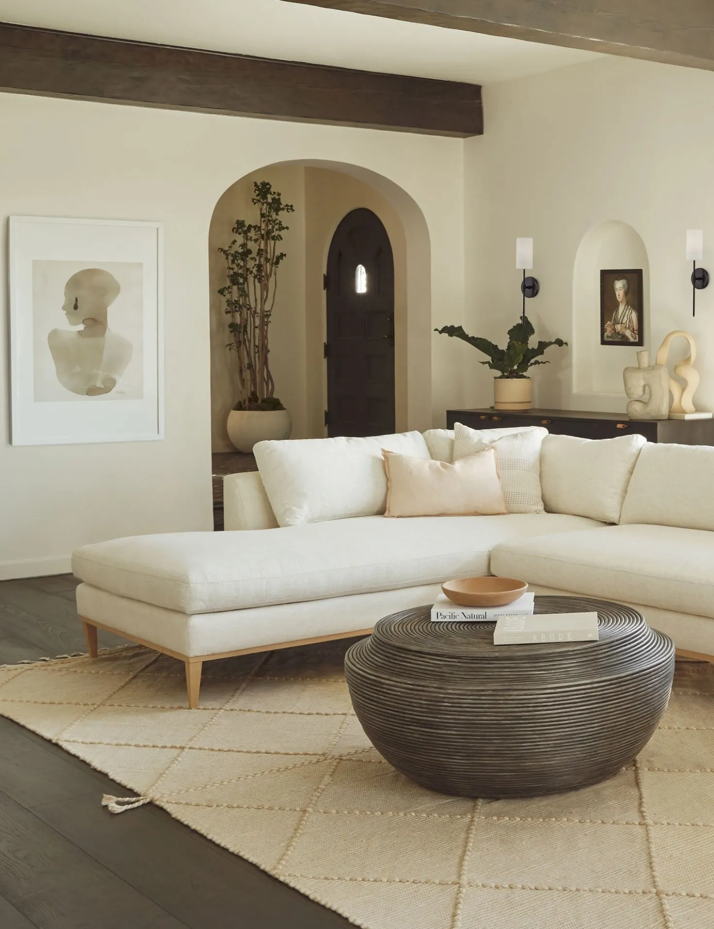 Sara Singh - Back Drop Wall Art by Stampa