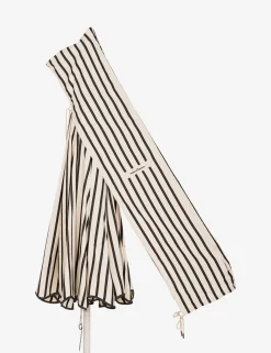 Scallop Patio Umbrella by Business & Pleasure Co.