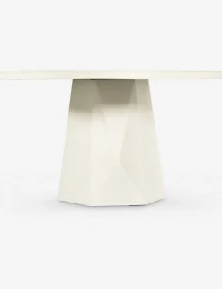 Schuller Indoor / Outdoor Round Dining Table