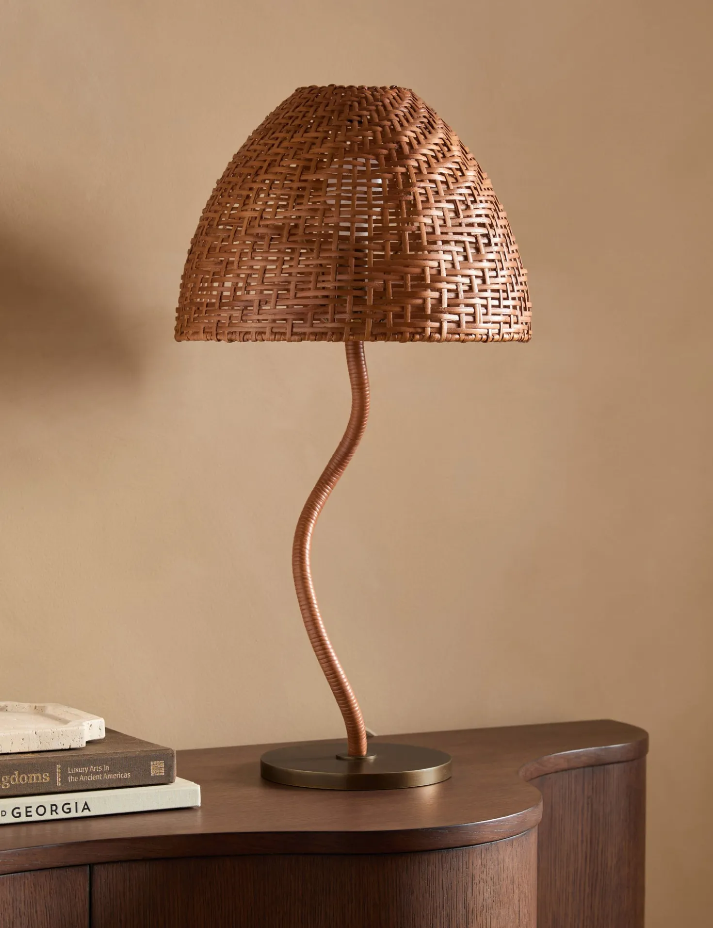 Senara Table Lamp