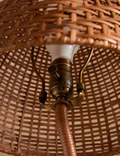 Senara Table Lamp