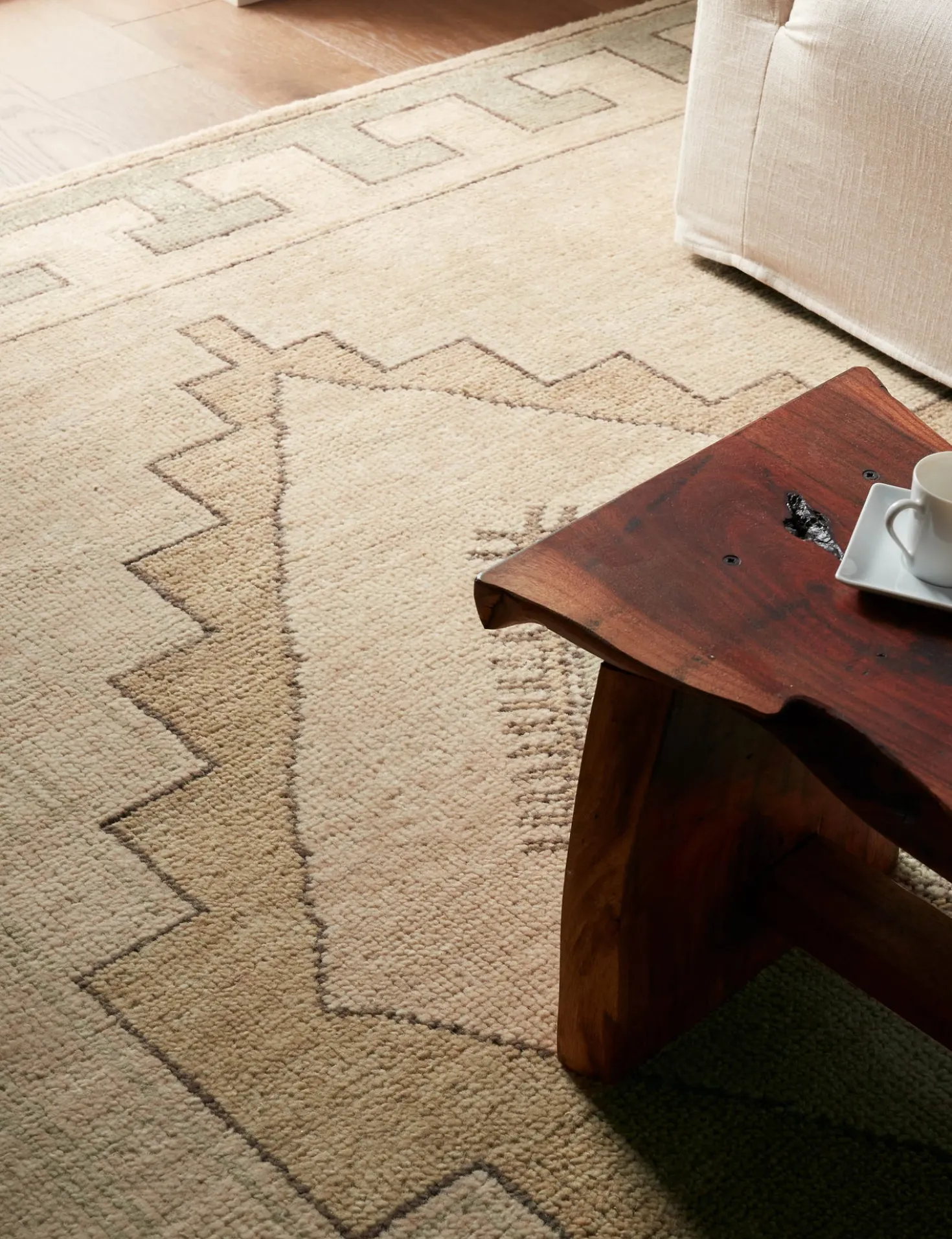 Silo Hand-Knotted Wool Rug