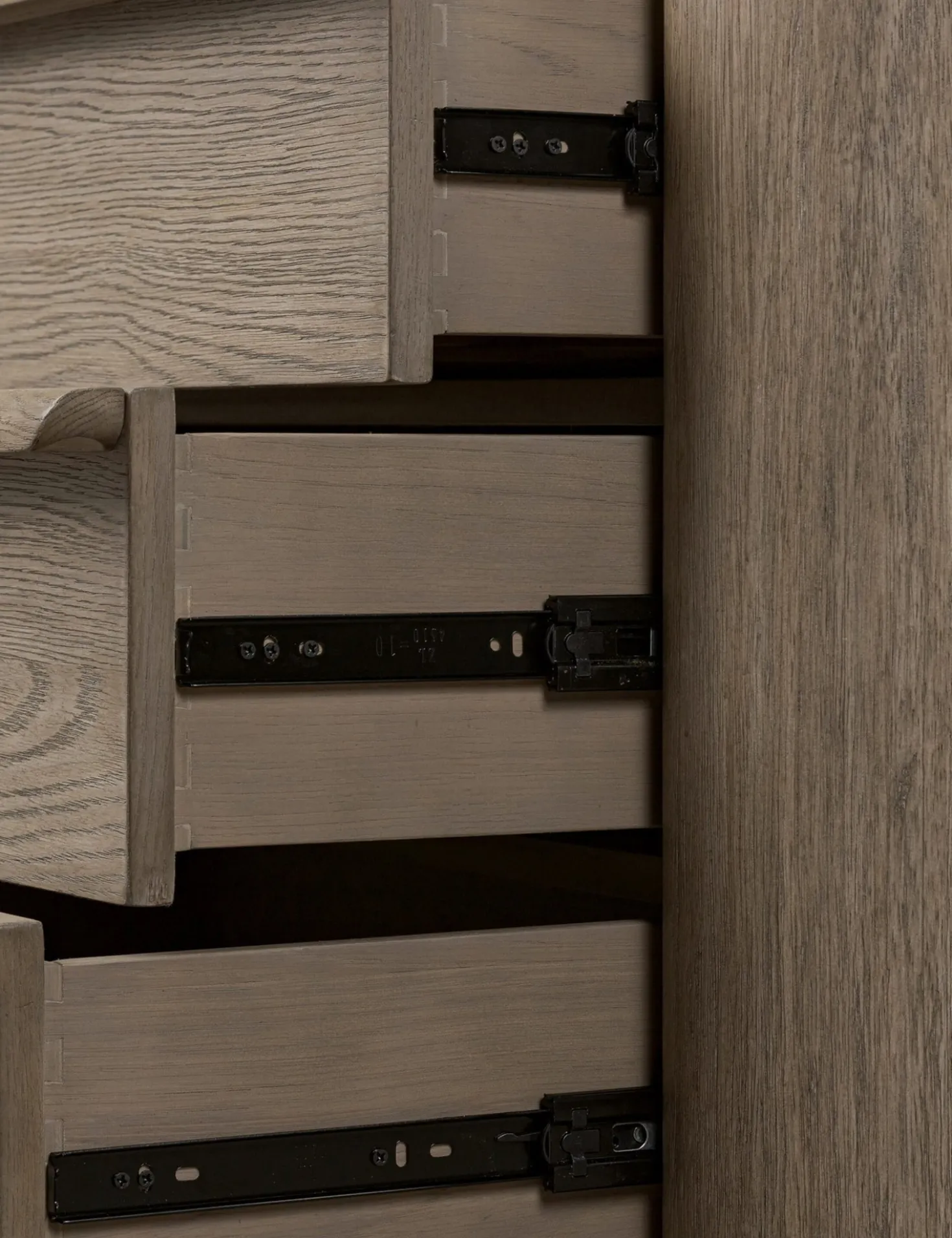 Silvano Nightstand