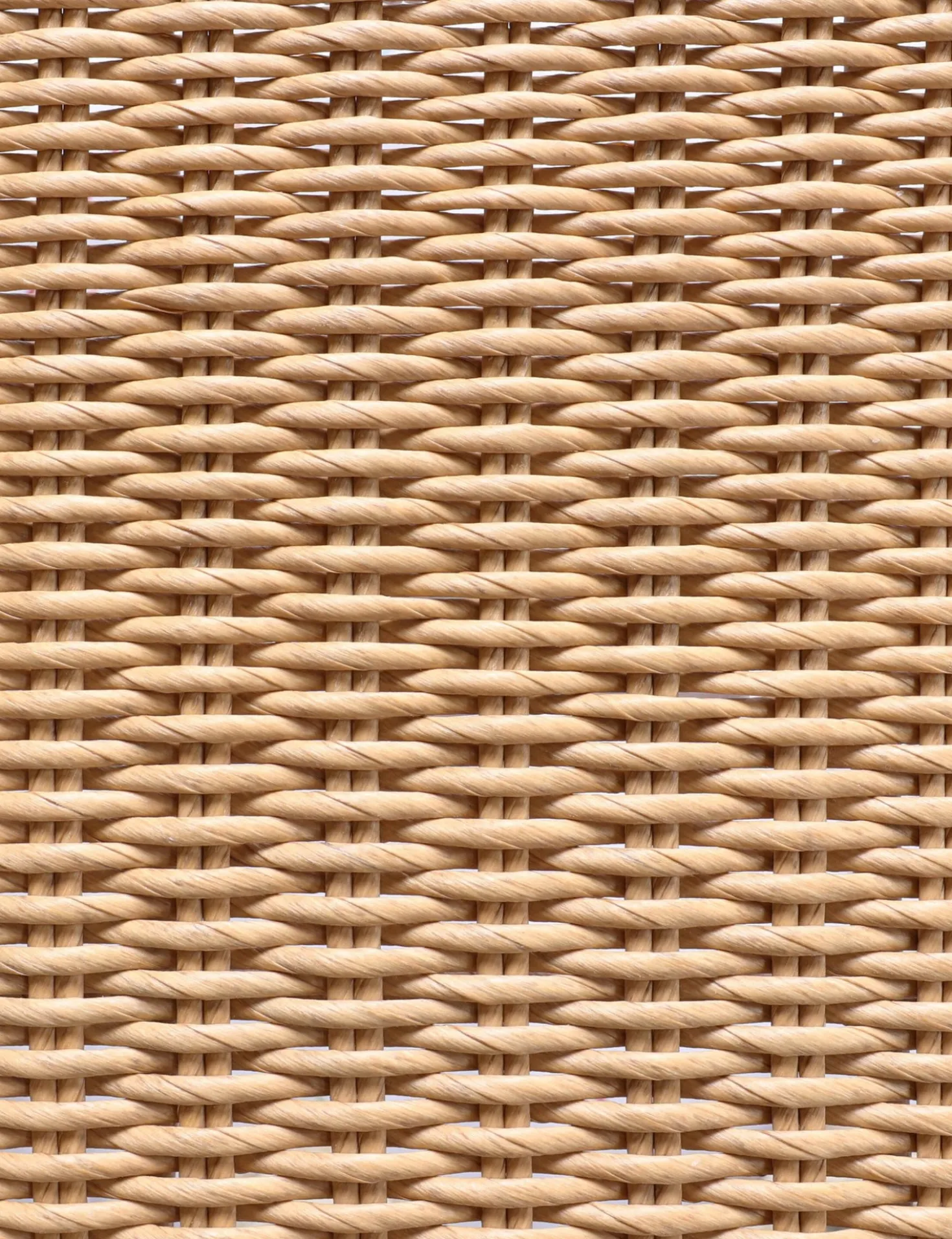 Sola Outdoor Dining Chair