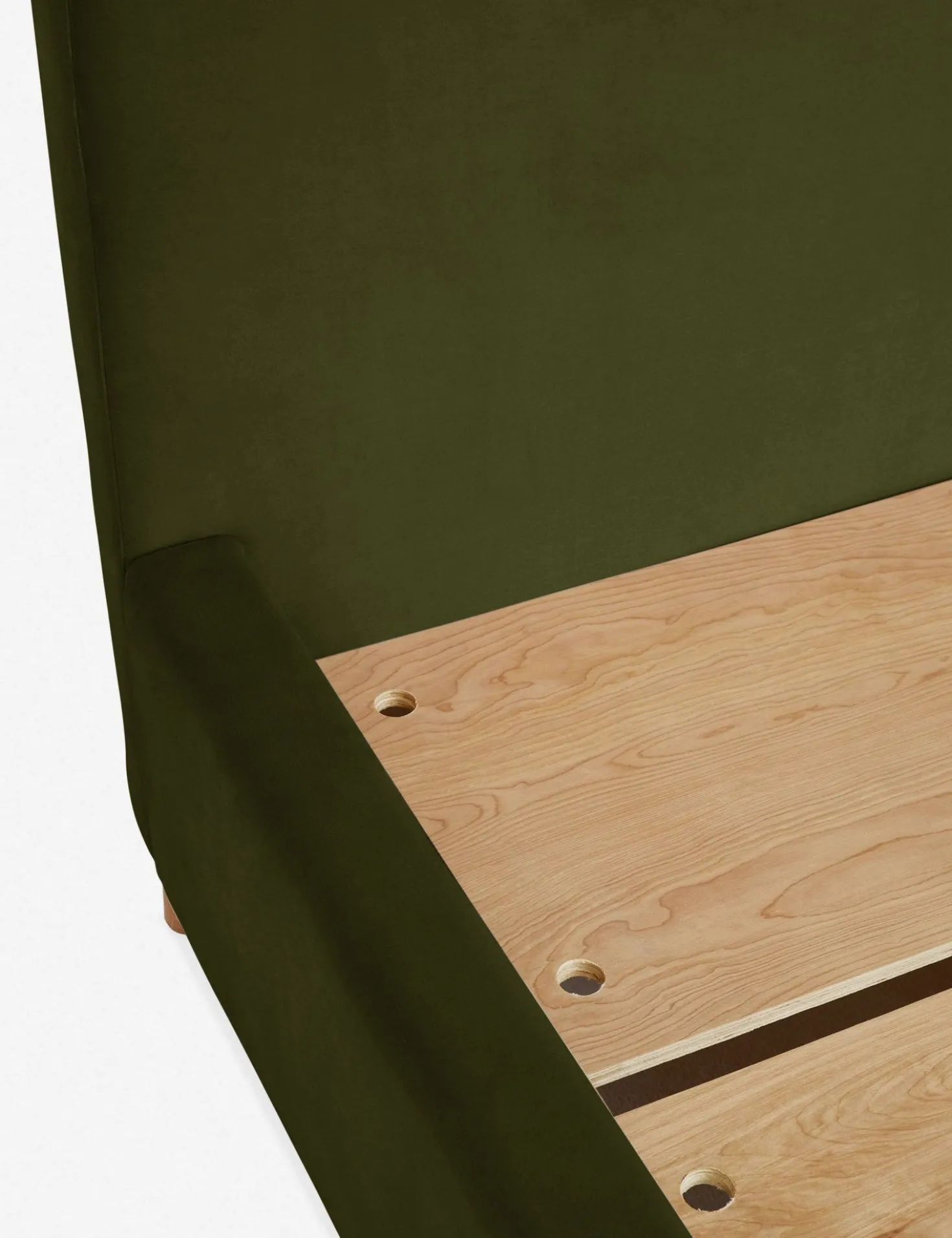 Solene Platform Bed