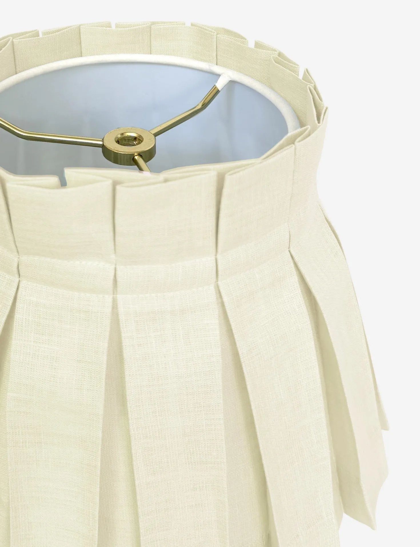 Solid Classic Box Pleat Lampshade by Cielle Home
