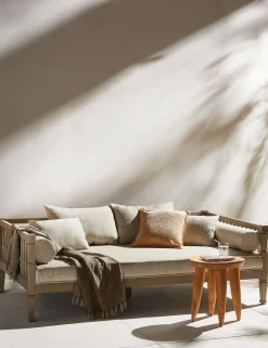 Stratton Indoor / Outdoor Daybed