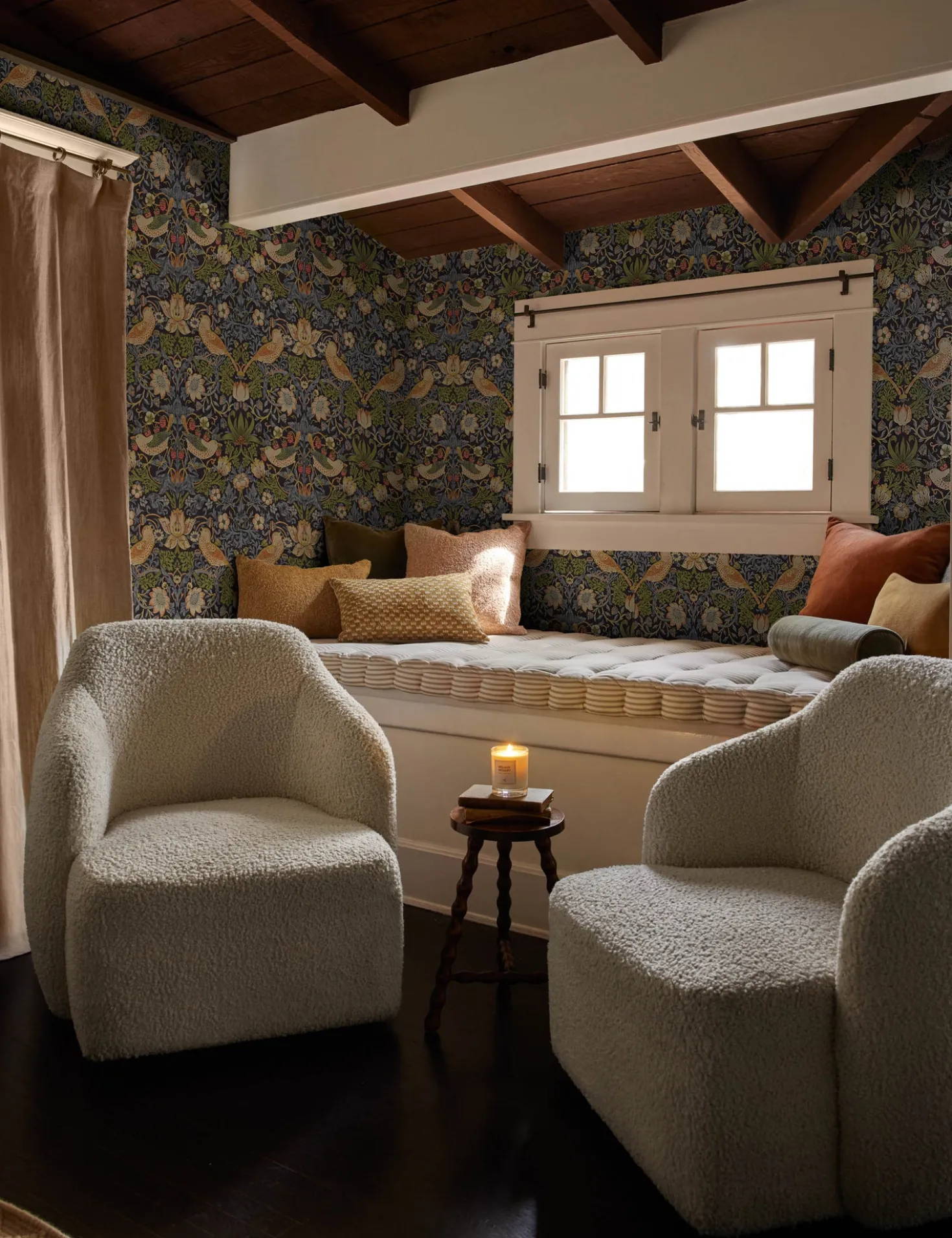 Strawberry Thief Wallpaper by Morris & Co.