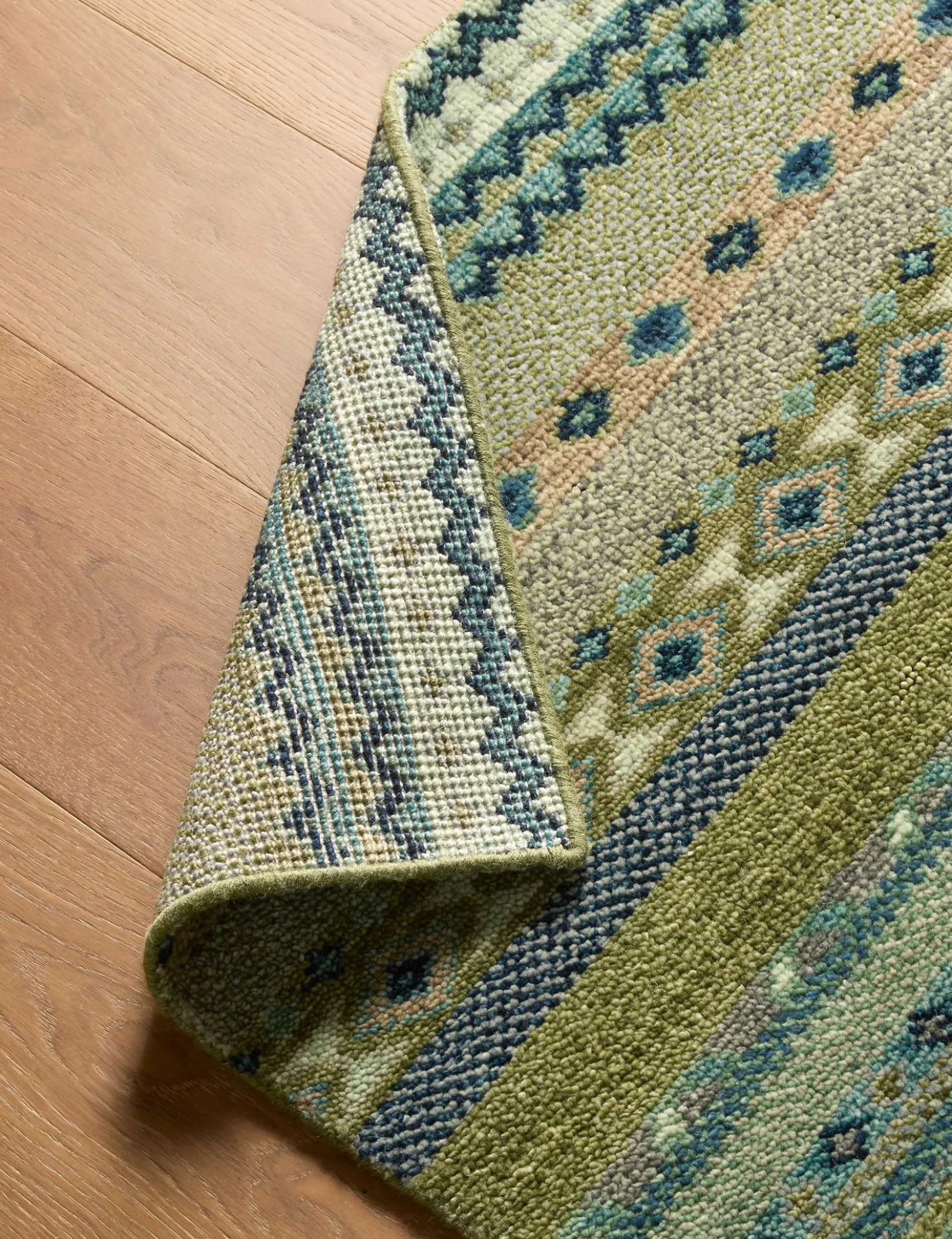Sufyan Hand-Knotted Wool Rug