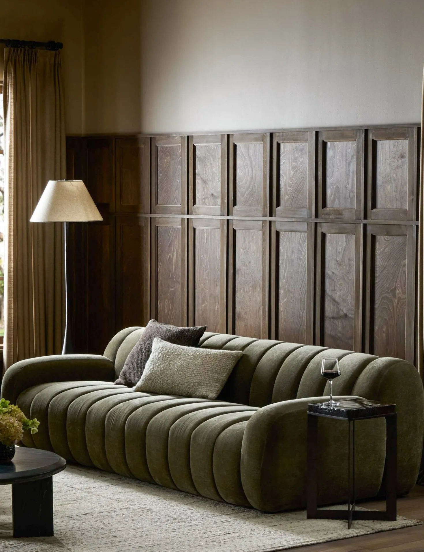 Suzanne Sofa