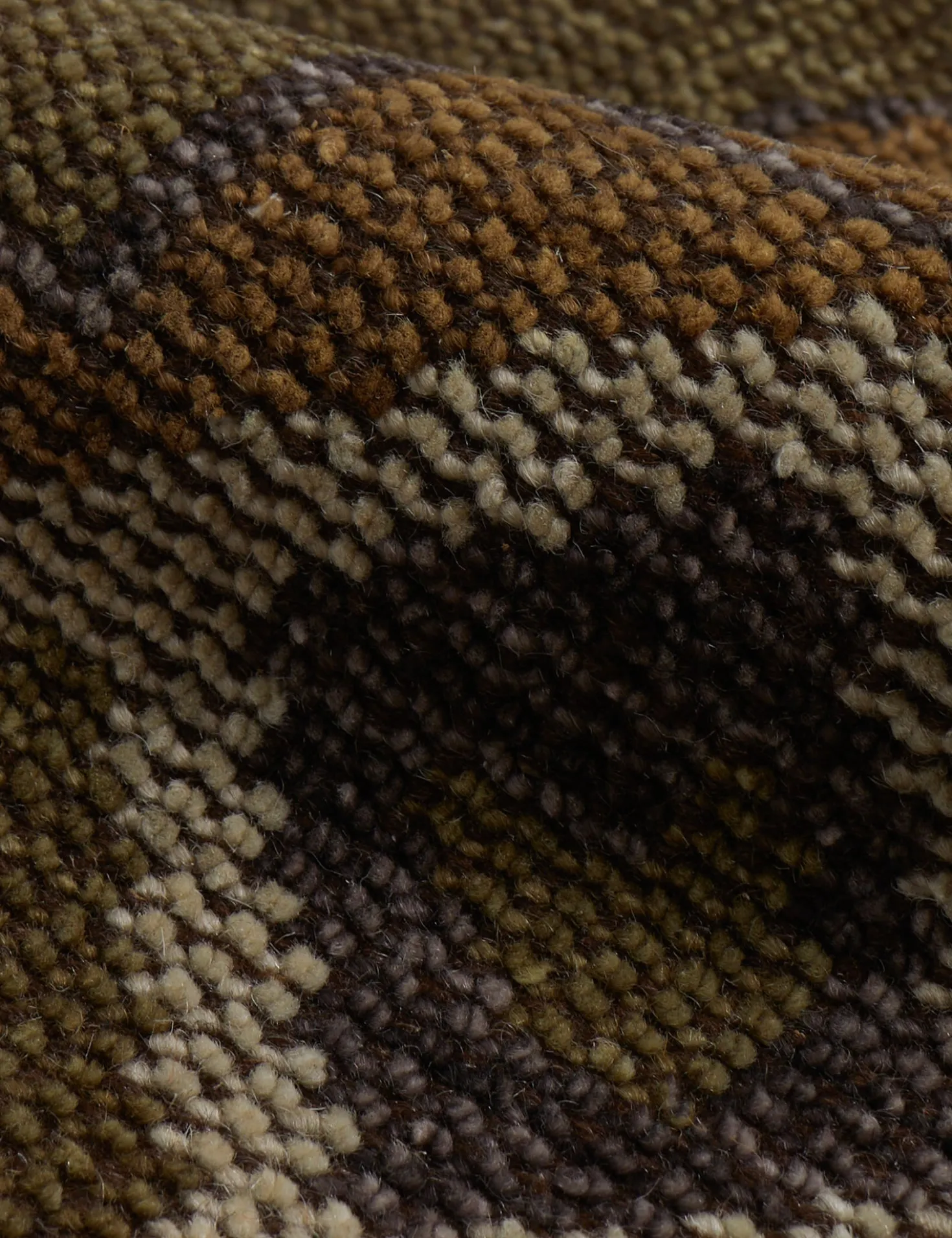 Tahj Hand-Knotted Wool Rug