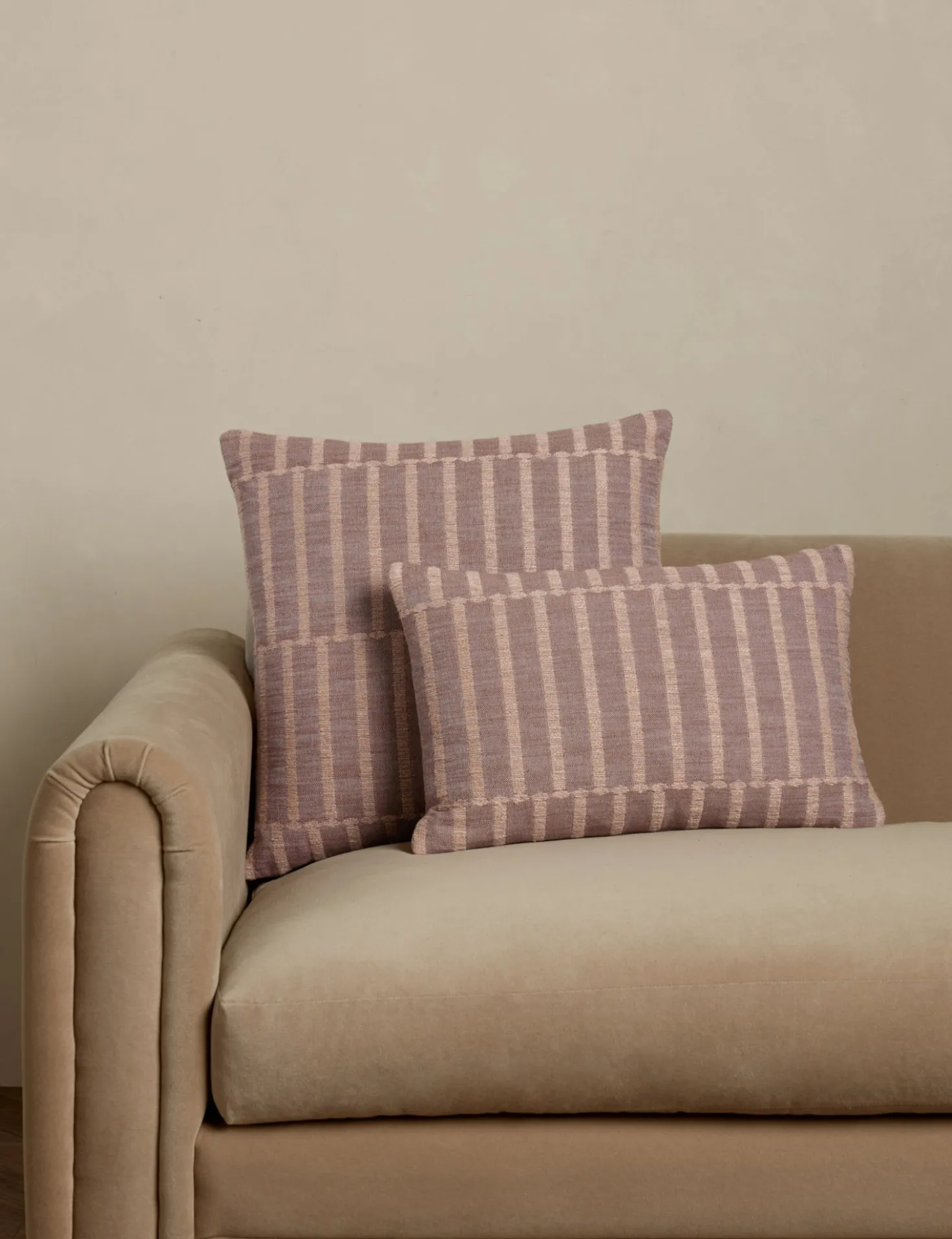 Thisbe Pillow