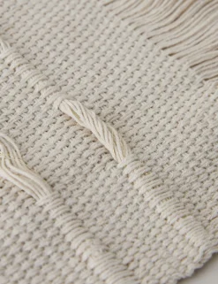 Threads Table Runner by Tallo de Olivo