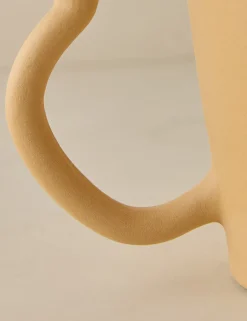 Toma Vase