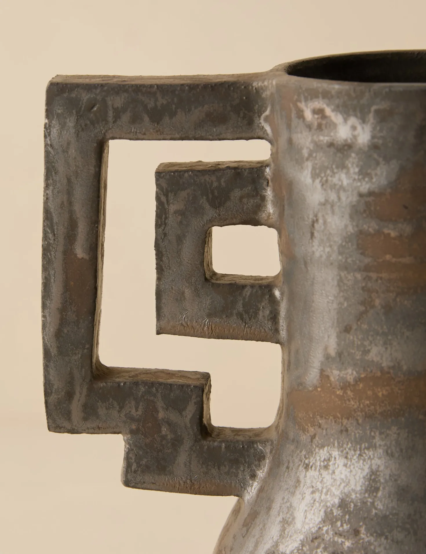 Traverse Vase by Salamat Ceramics