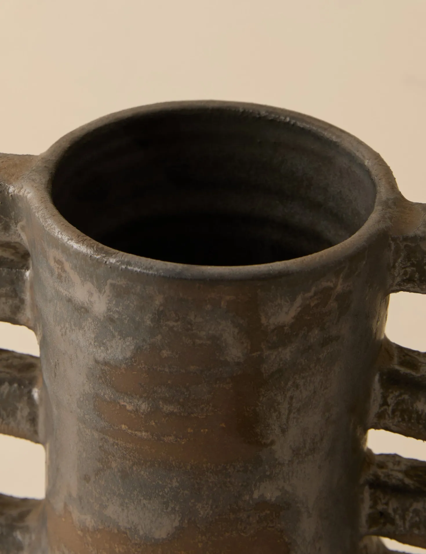 Traverse Vase by Salamat Ceramics