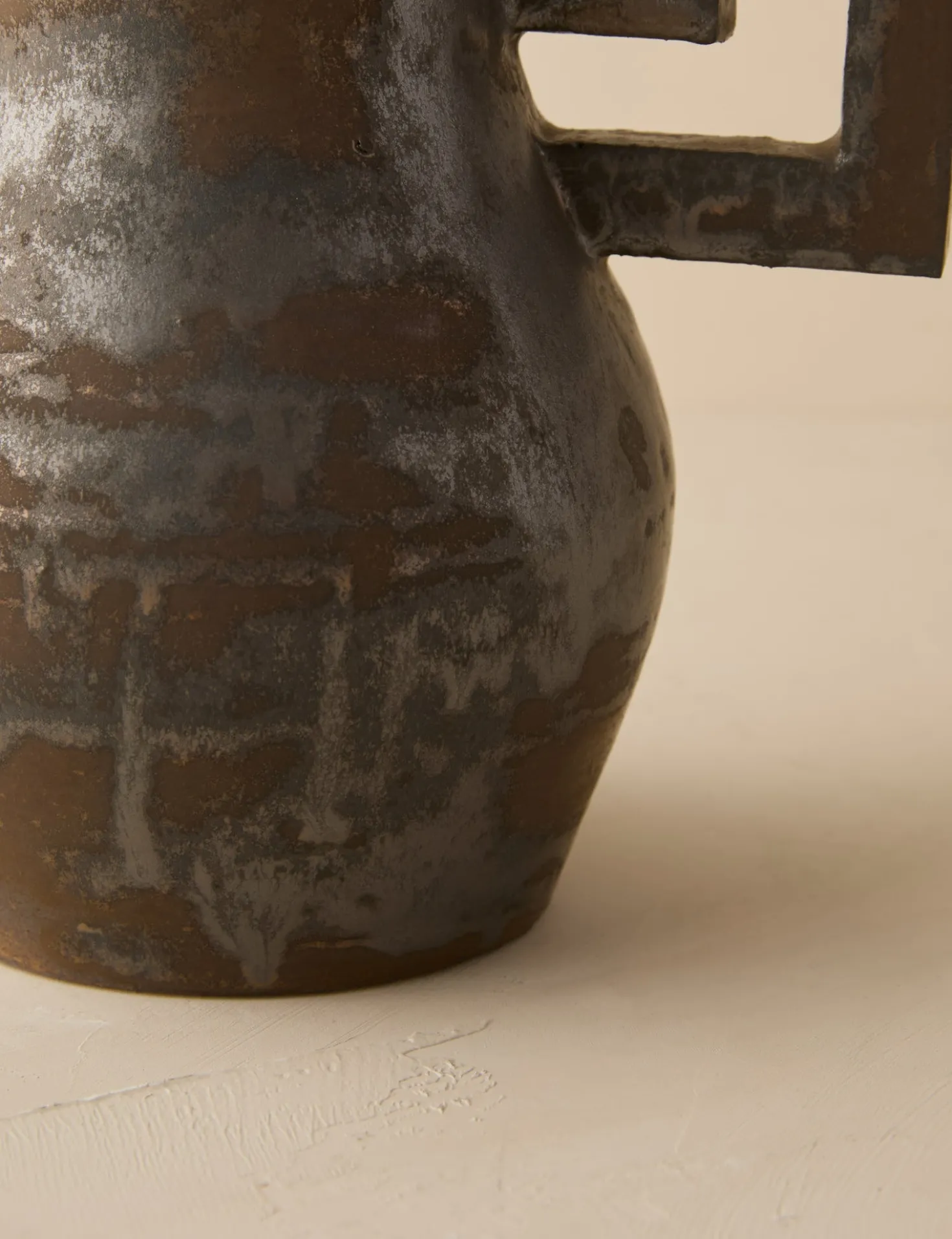 Traverse Vase by Salamat Ceramics