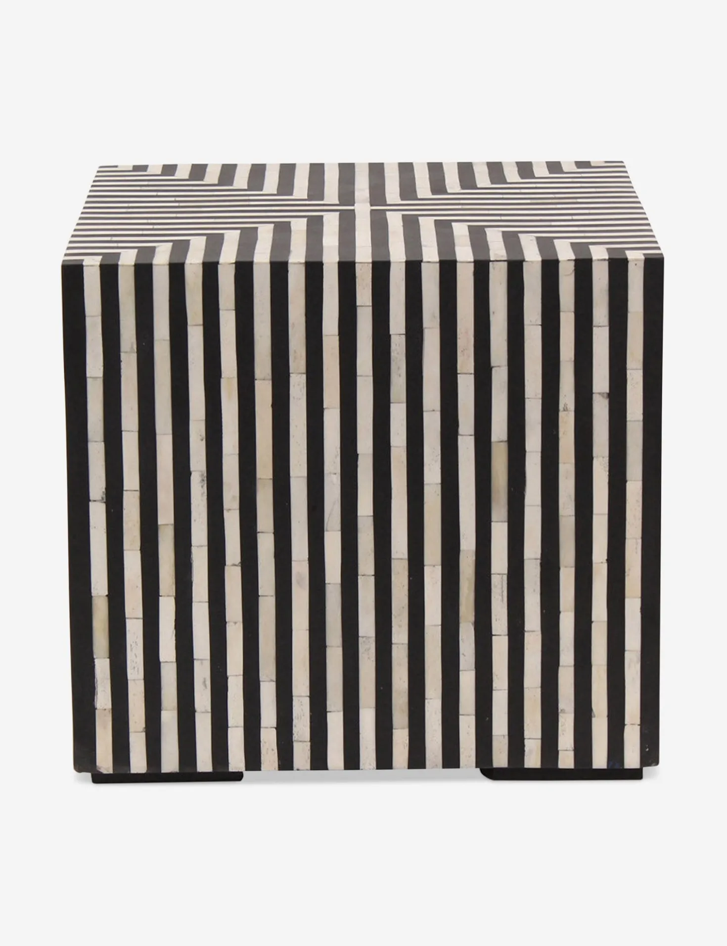 Trendyl Side Table