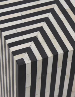 Trendyl Side Table
