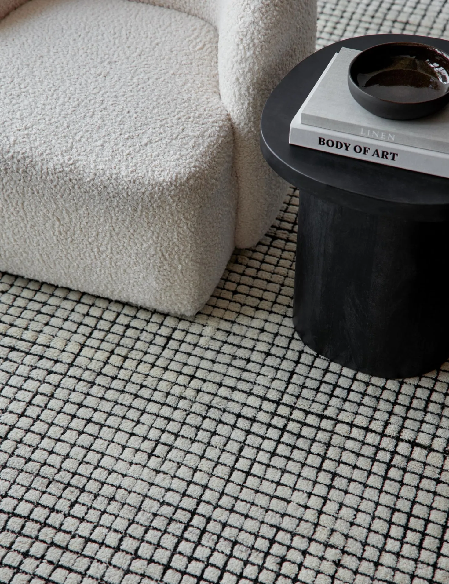 Uma Hand-Knotted Wool Rug