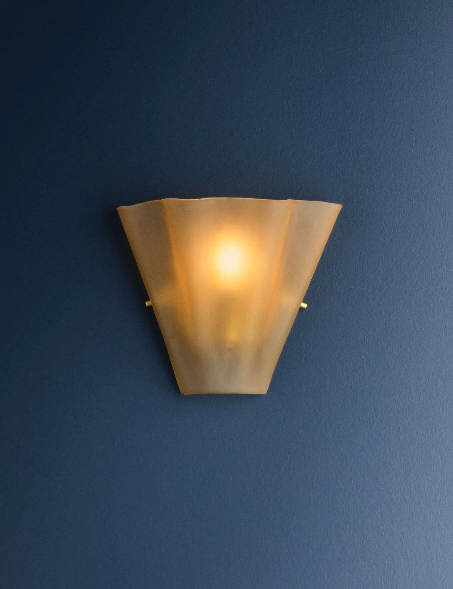 Valdez Sconce