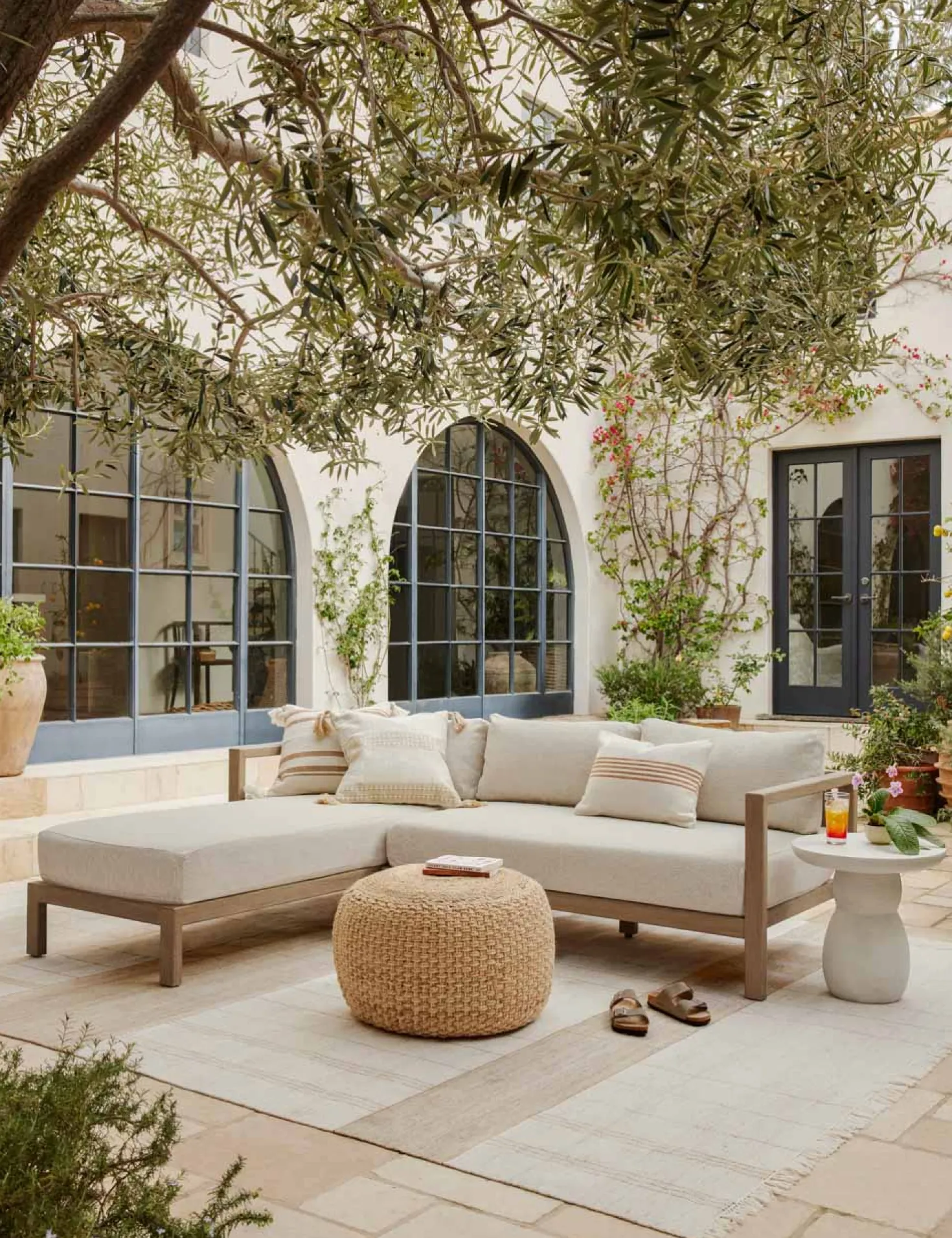Valencia Indoor / Outdoor Rug