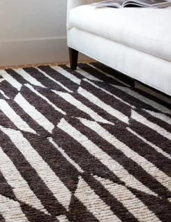 Victoire Hand-Knotted Wool Rug
