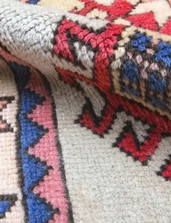 Vintage Moroccan Rug no. 88, 4'3